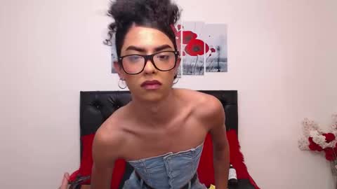 Snapshot of abigail_f00x chatting on September 2025 12:39:01 PM Abigail online show from September 2025 12:39:01 PM