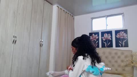 Snapshot of abigail_f00x chatting on October 2025 12:13:02 PM Abigail online show from October 2025 12:13:02 PM