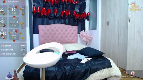 Snapshot of abigail_f00x chatting on October 2025 12:55:01 AM Abigail online show from October 2025 12:55:01 AM