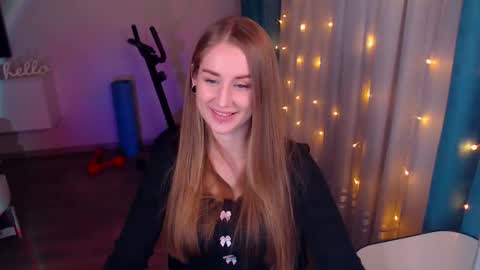 Anna online show from January 2025 09:04:02 PM