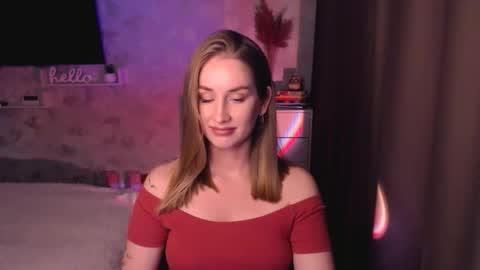 Anna online show from November 2025 06:10:01 PM