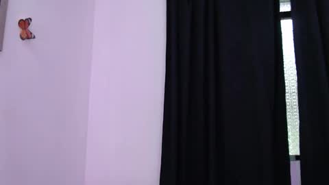 abigail_jhonss online show from October 2025 09:25:02 PM