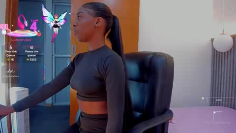 Snapshot of abigail_montoya chatting on September 2025 11:15:01 AM Abigail online show from September 2025 11:15:01 AM