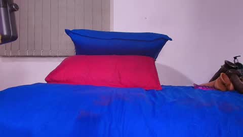 Abigail online show from September 2025 03:07:02 AM