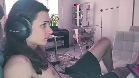 hi  cum in pvt noi extra tip online show from April 2026 02:15:02 PM