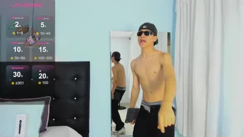 abraham_horny18 online show from November 2025 07:10:01 PM