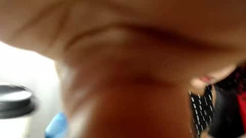 Abril Beltran online show from November 2025 10:32:02 PM