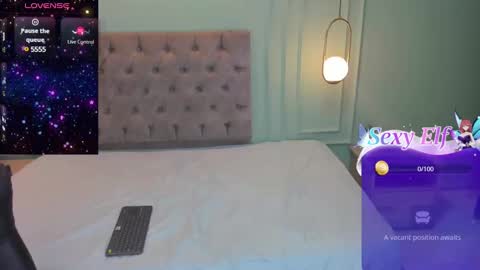 Abril jones online show from December 2024 10:15:02 AM