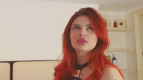 Abril Colls online show from February 2026 09:38:01 PM