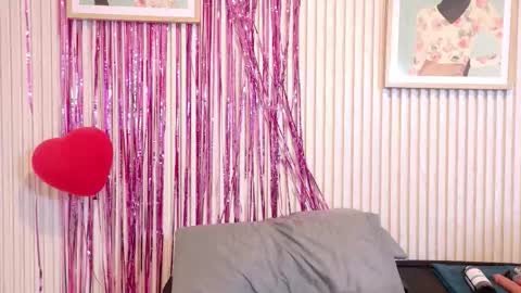 Snapshot of abrilmirren chatting on February 2026 11:08:01 AM abrilmirren online show from February 2026 11:08:01 AM