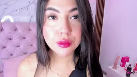 Abril online show from May 2026 11:37:02 AM