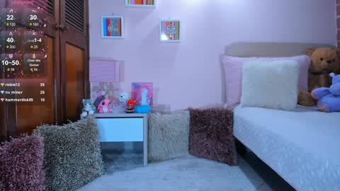 Abril online show from December 2024 04:25:02 AM