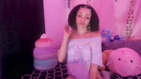 Peach online show from October 2025 03:16:02 AM