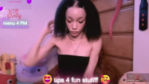 Snapshot of abruisedpeach chatting on June 2026 02:48:01 AM Peach online show from June 2026 02:48:01 AM
