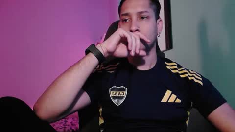 abruptoinusual online show from November 2025 07:02:02 PM