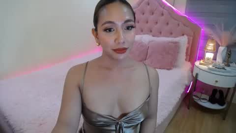 Snapshot of absolutely_gurjuice69 chatting on May 2026 07:09:02 PM Hope online show from May 2026 07:09:02 PM