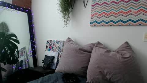 Aby online show from January 2025 03:47:02 PM