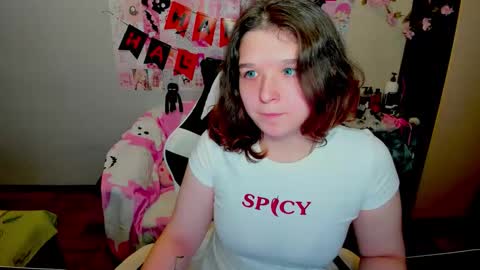 Kate online show from November 2025 01:40:01 AM