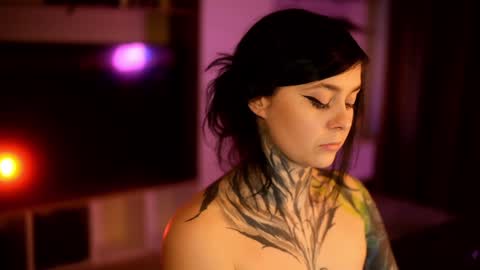 acid_pie online show from December 2024 02:34:02 AM