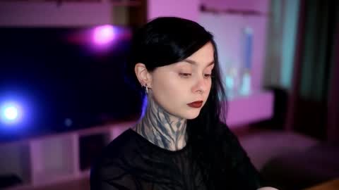 acid_pie online show from October 2025 07:37:01 PM