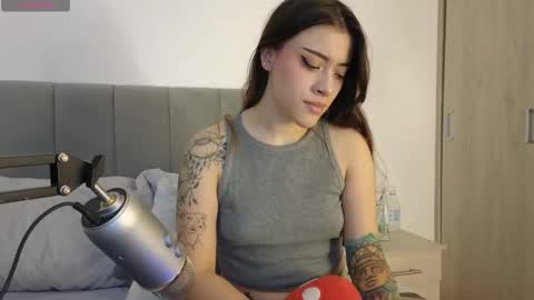 Lana 3 online show from February 2025 12:41:01 AM