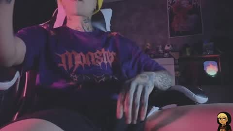 Acid Milo online show from June 2026 01:17:02 AM