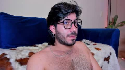 R. online show from January 2025 07:08:01 PM