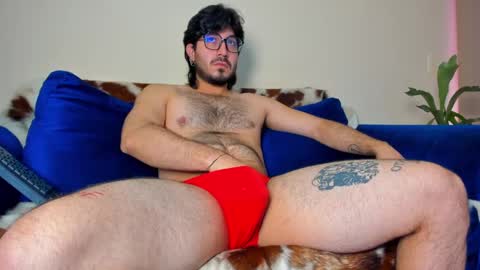 R. online show from March 2025 03:13:02 PM