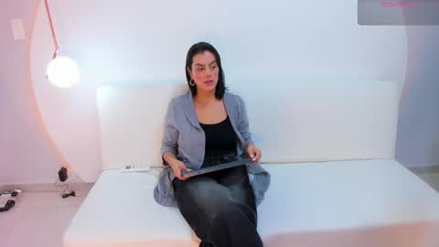 Snapshot of ada_monroe10 chatting on January 2026 01:59:01 PM online show from January 2026 01:59:01 PM