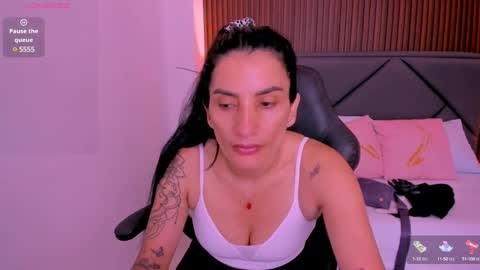 ada oconnor x   ..flaca..bella online show from January 2025 04:49:02 PM