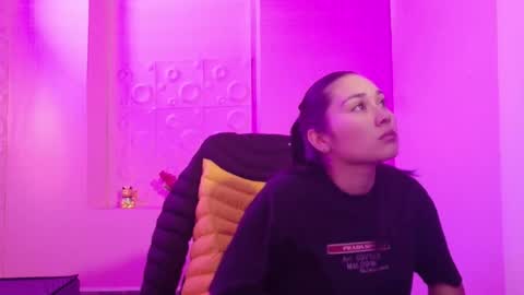 Adaira online show from November 2025 03:28:01 AM