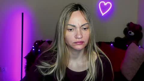 Adalina online show from April 2026 04:46:01 AM