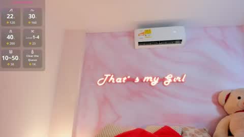 Adalyn Cute online show from July 2026 11:48:01 AM