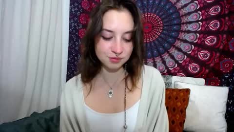 Adalyn online show from November 2025 07:29:02 PM