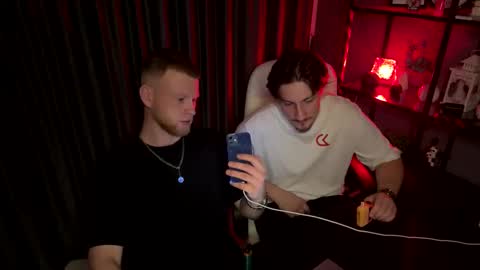 Snapshot of adam_ice chatting on February 2026 06:38:01 PM Arthur and Adam online show from February 2026 06:38:01 PM