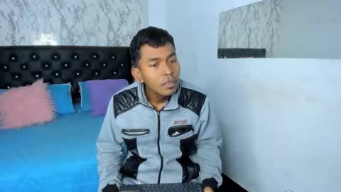 adam_morgan2 online show from January 2026 01:24:02 PM