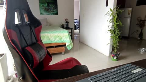 Adam Valencia online show from April 2026 03:05:01 PM