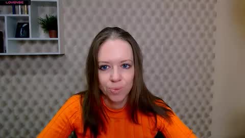 adamais_ online show from December 2025 05:46:01 AM