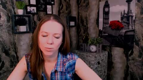 adamais_ online show from February 2026 06:59:02 AM