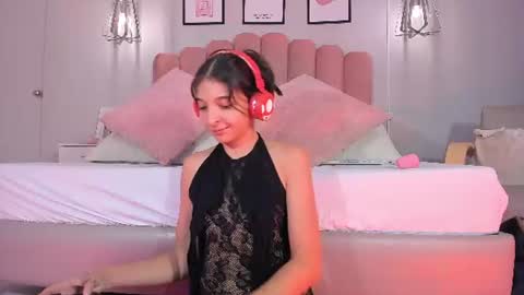 SHEYLA  online show from June 2026 09:50:01 PM