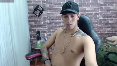 Snapshot of adamcoox chatting on February 2025 08:10:01 AM Adam online show from February 2025 08:10:01 AM