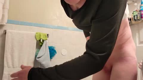 adamllamas online show from February 2025 06:48:01 AM