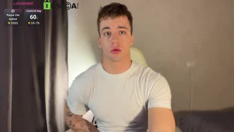 Hi Im Adam Glad to see u here 3 And its my first day online show from April 2026 03:20:01 PM