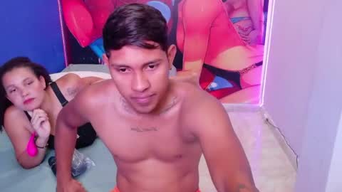 ADAMS Y NIKI online show from April 2026 07:16:01 PM