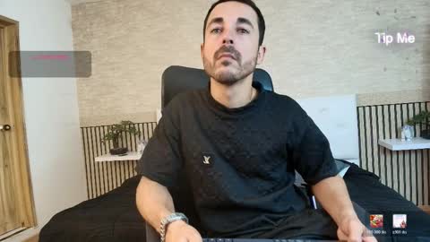 Im Adams Sanz online show from April 2026 07:18:02 PM