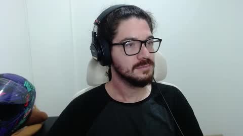 Adam online show from January 2025 09:34:01 AM