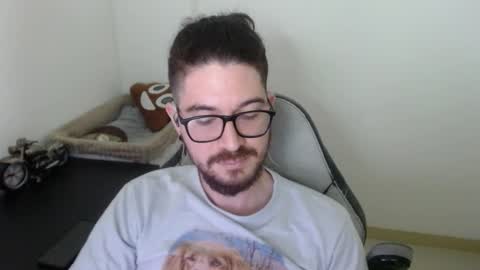 Adam online show from November 2025 02:45:02 PM