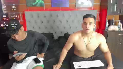 Adan Oriol online show from September 2025 08:32:02 PM