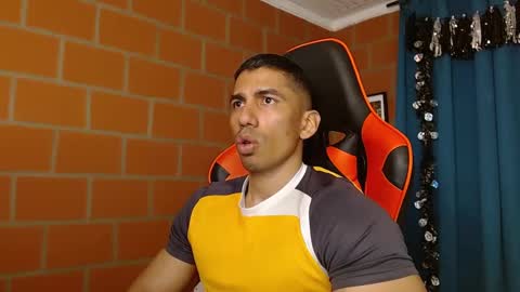 Snapshot of adan_sin1 chatting on January 2025 03:23:01 PM Adan Sin online show from January 2025 03:23:01 PM