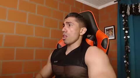 Snapshot of adan_sin1 chatting on January 2025 03:07:01 PM Adan Sin online show from January 2025 03:07:01 PM